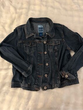 VINTAGE Y2K DARK WASH RIGID DENIM TRUCKER JACKET ✨